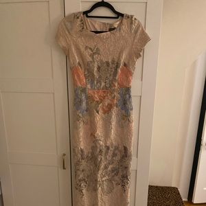 Matelassé BHLDN Floral Jacquard Column Gown ADRIANNA PAPELL, size 2